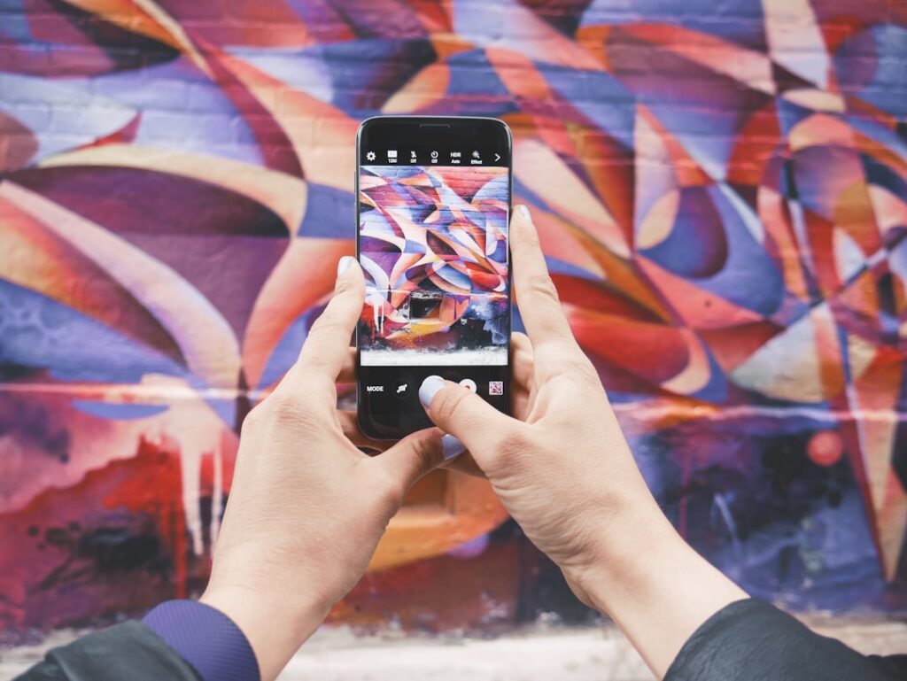 Photo influencer marketing
